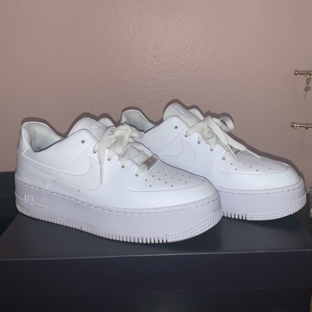 Nike Air Force 1’s sage lows